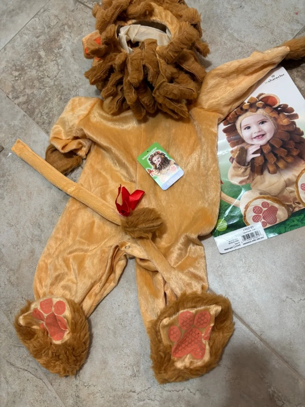 Lion infant Halloween costume